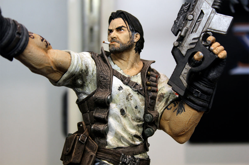 Illustration for article titled A Closer Look At DC's StarCraft II & World of WarCraft Toys